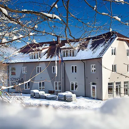Szekla *