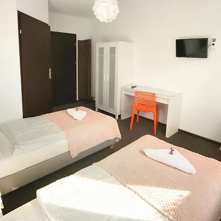 Szekla Resort *